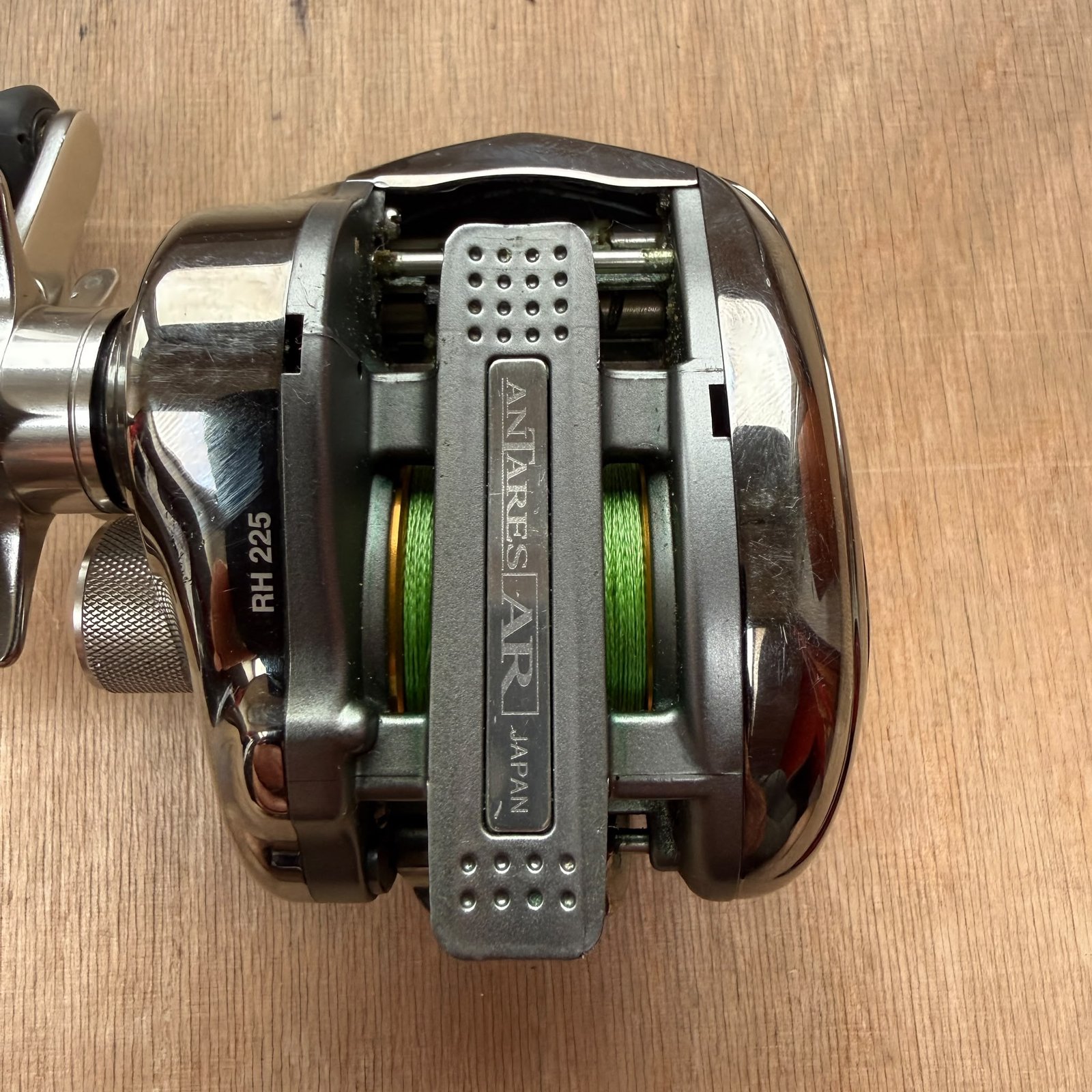 Fotoattēls 3 no 3: Shimano ANTARES multiplikators